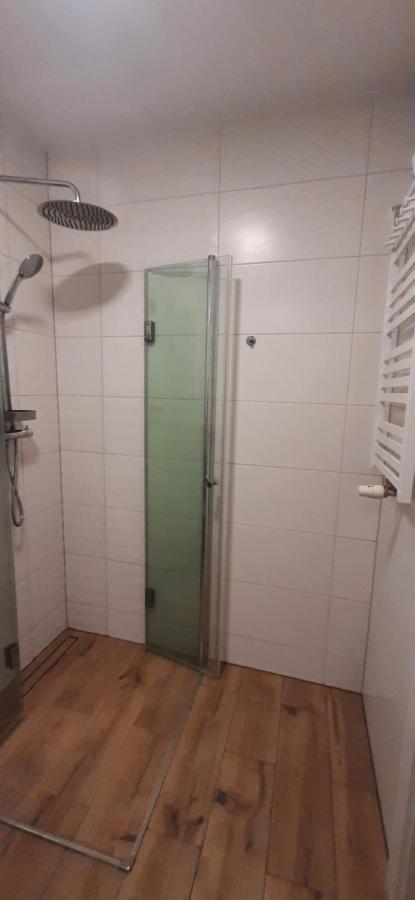 Paryska Home Kołobrzeg Exteriör bild