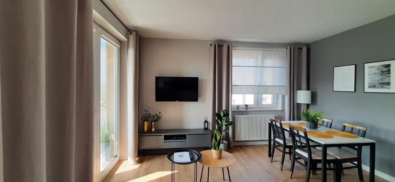 Paryska Home Kołobrzeg Exteriör bild